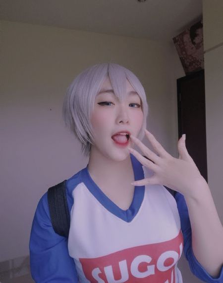 艾曼纽