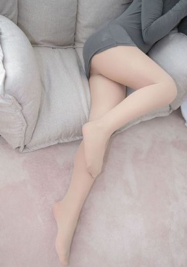 美丽的姑娘在线观看中文版