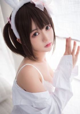 美女打扑克免费网站