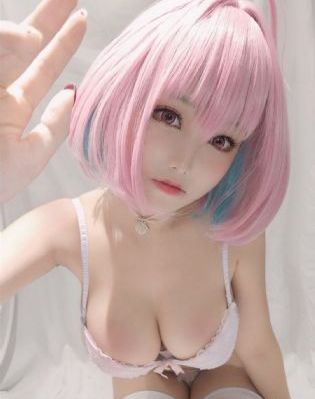 阿娇打开双腿陈冠希在线观看