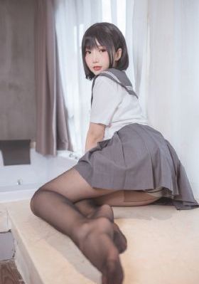 密林追击电影播放